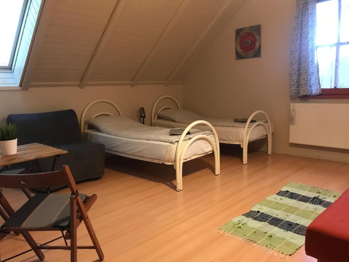 Cosy Rooms On The Lake Near Budapest And The Airport Isaszeg Exteriör bild